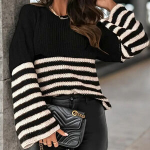 🆕️2X Plus Size Casual Sweater | Black & White Striped | Fall Essential 🖤🤍
